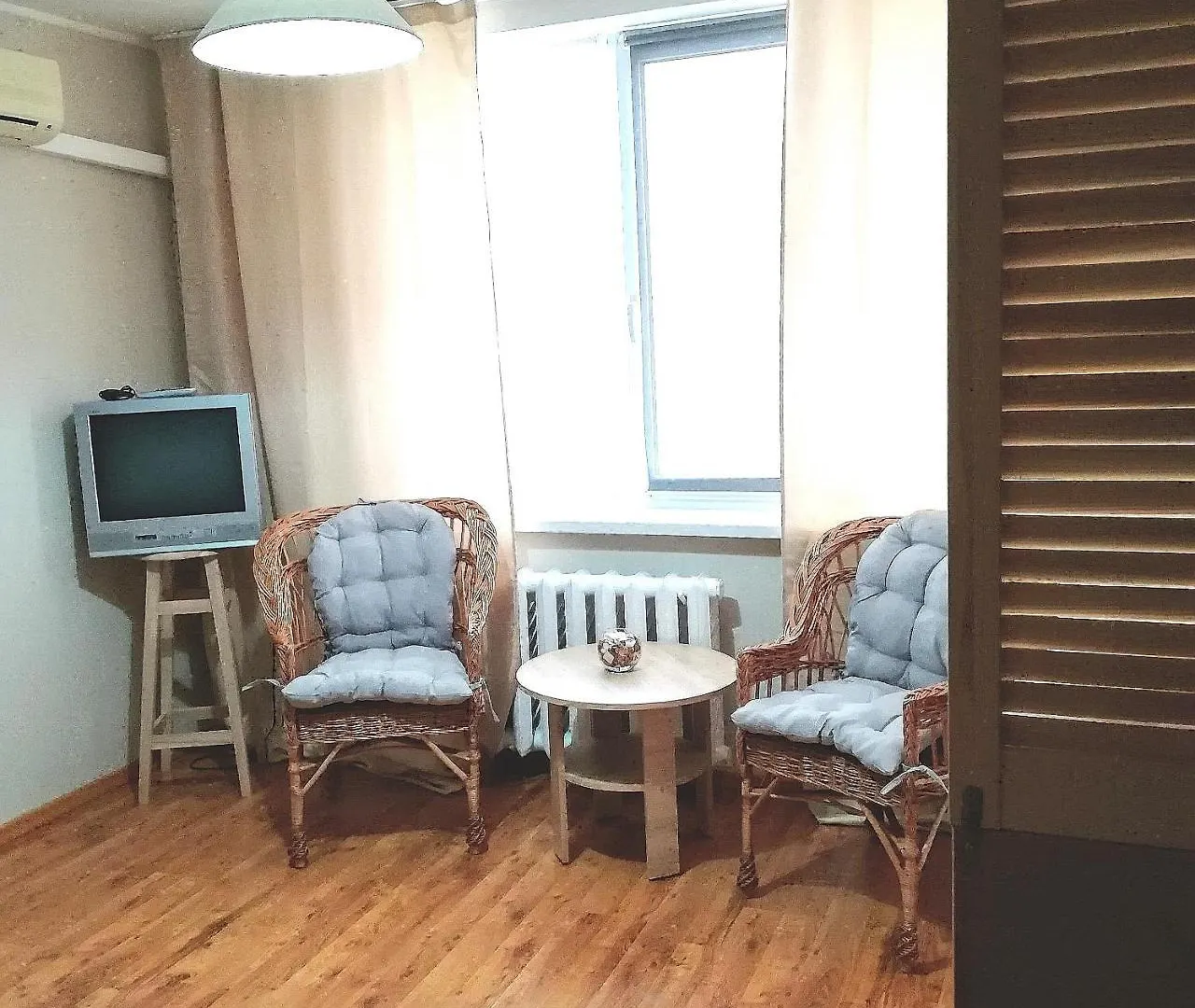 Daire 87 Вулиця Юрія Іллєнка