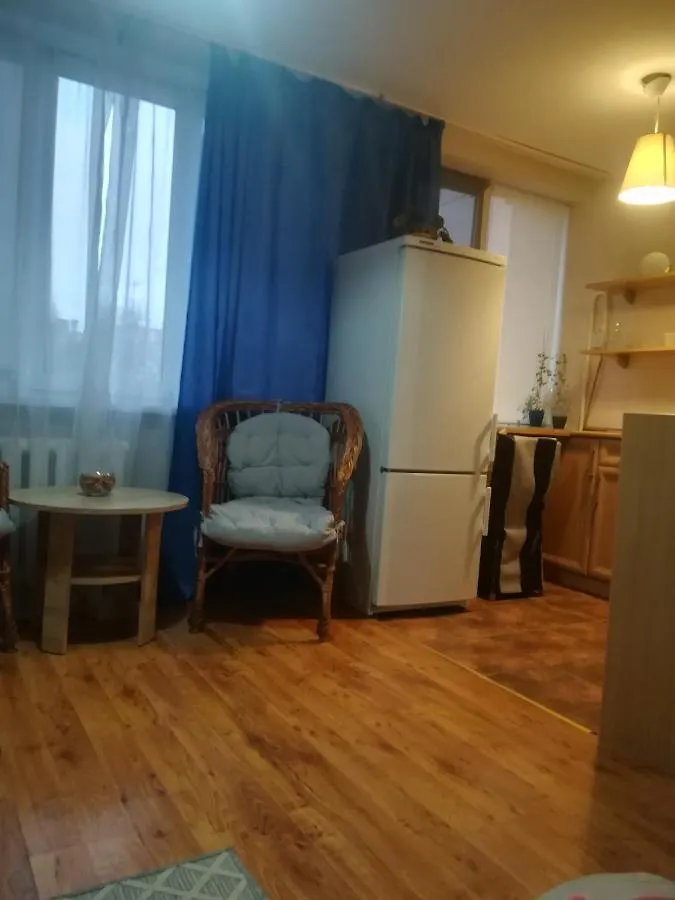 87 Вулиця Юрія Іллєнка Διαμέρισμα